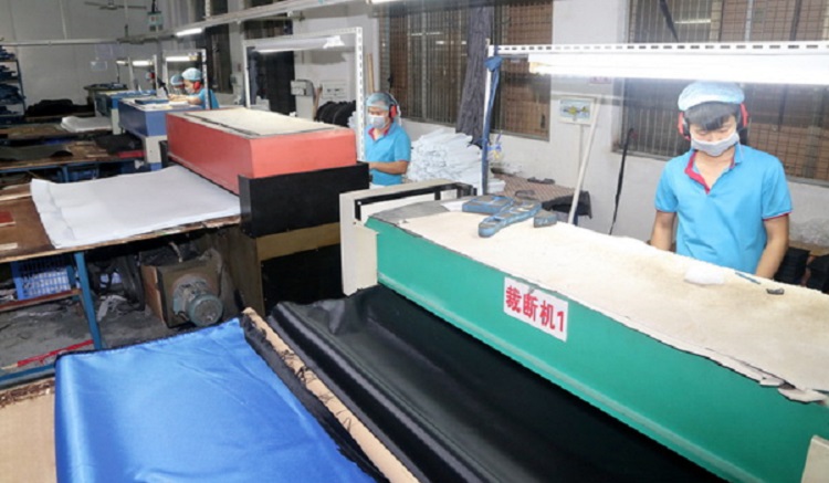 1611567713123914.jpg 包包工厂,箱包工厂,背包工厂,礼品包生产工厂,书包工厂