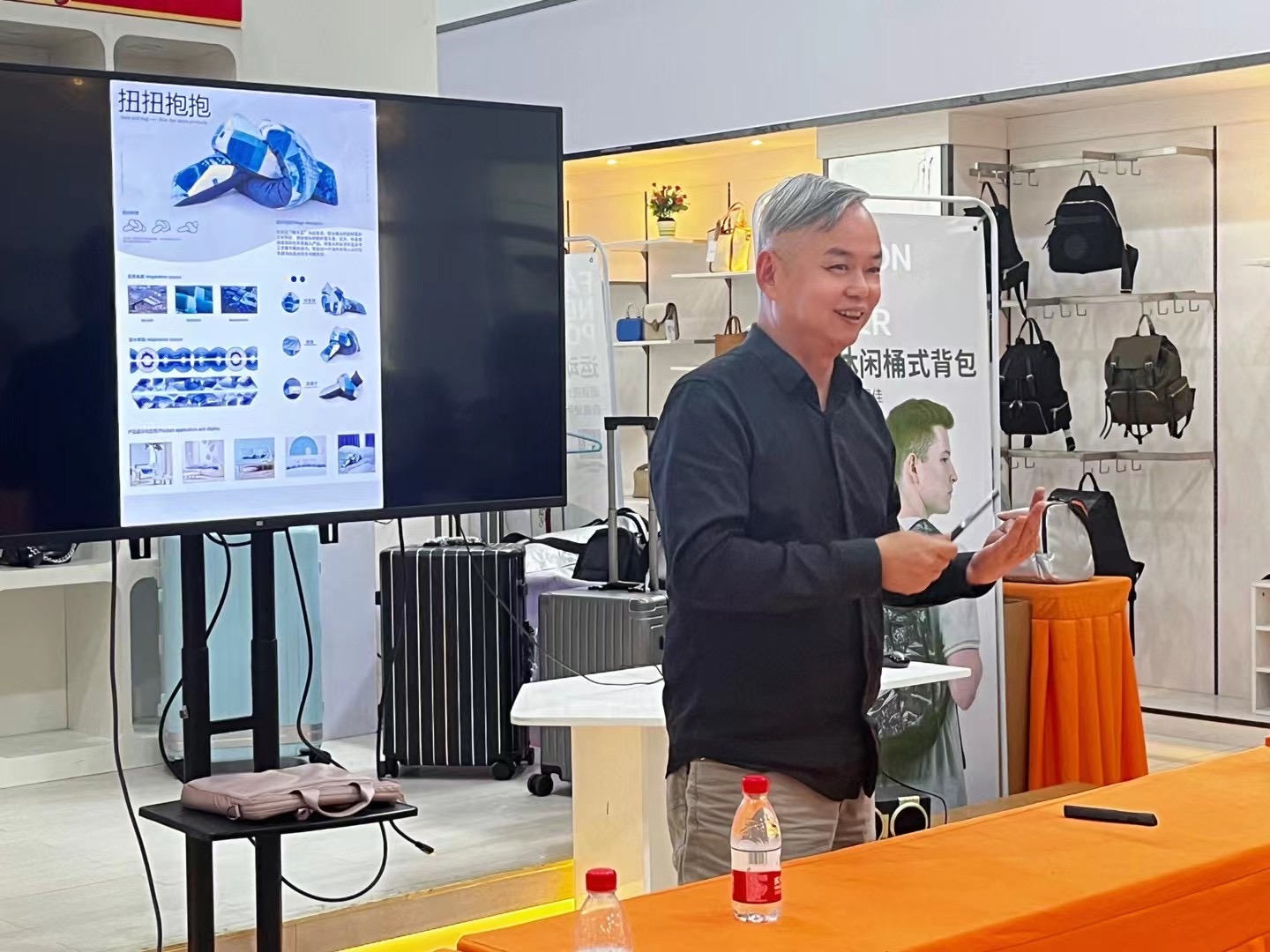 卢咏钧老师点评参赛作品 卢咏钧老师点评参赛作品